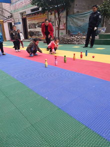 小班游戲活動(dòng) 打保齡球